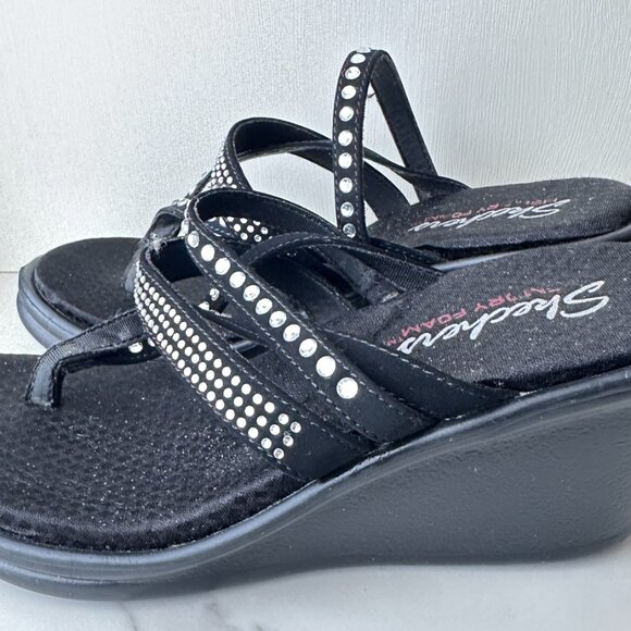 Sketchers Memory Foam Platform Flip-flops with Rhinestones Size 6 - Picture 3 of 5
